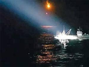 韩国海警机关枪射击中国渔船 新消息：将追查逃离渔船