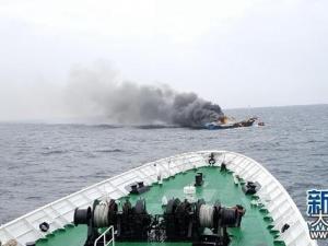 韩国海警向中国渔船掷爆音弹,致3名中国船员死亡